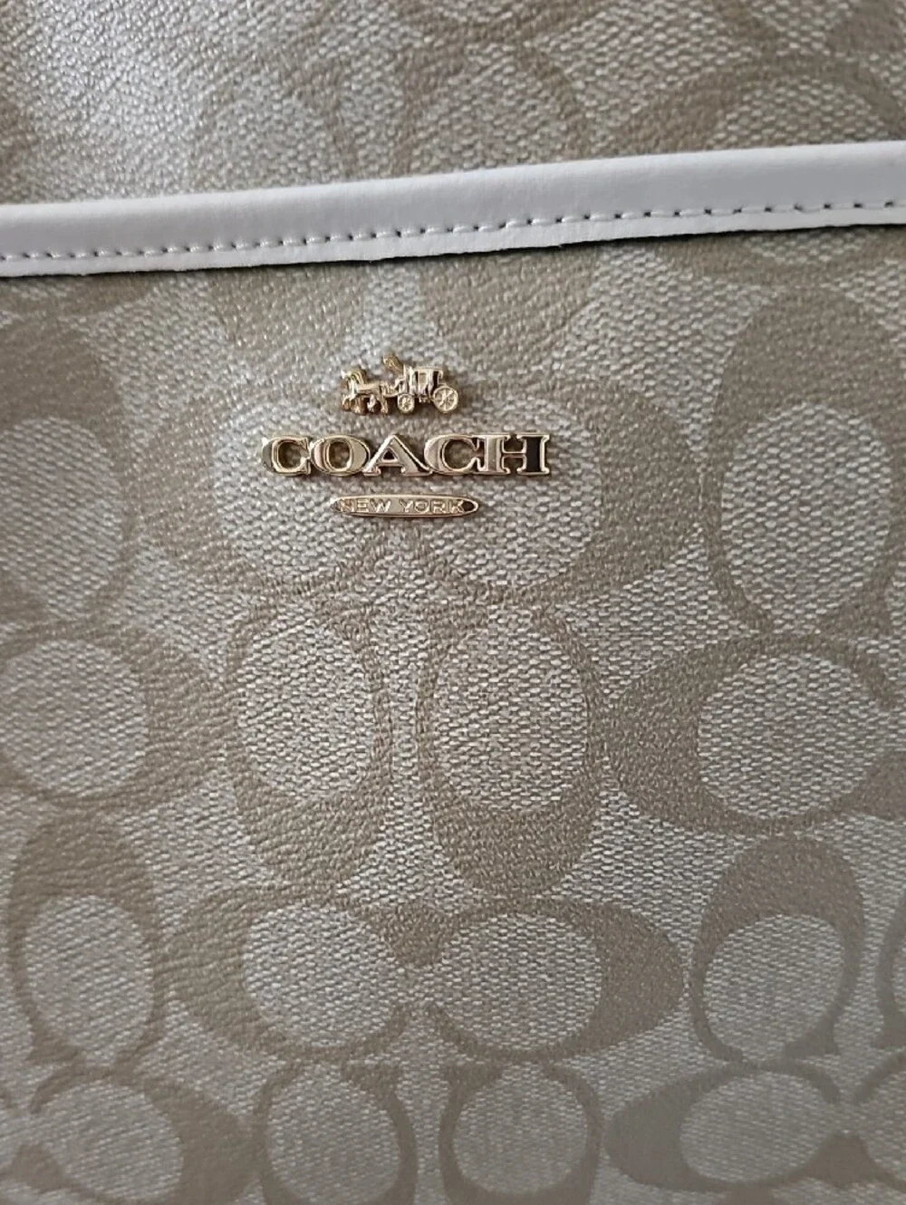 NWOT Coach Beige and Cream Signature Crossbody Bag
